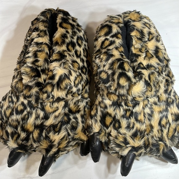 Unbranded Women’s Claw Slippers Leopard sz 7/8 - Picture 6 of 8
